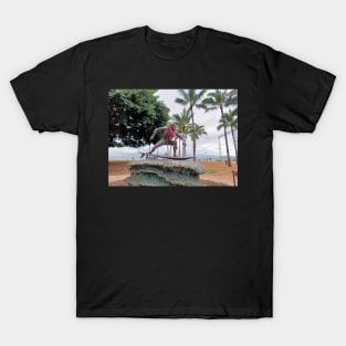 Duke Kahanamoku surfing statue, Waikiki, Hawaii T-Shirt